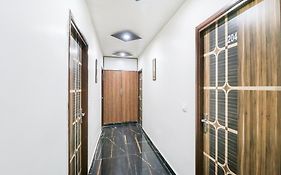 Oyo Flagship Hotel Ambani Zirakpur 4* India